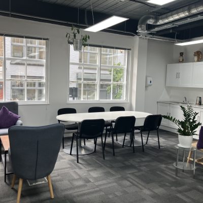 Photo of the offices within 2 Bath Place, EC2